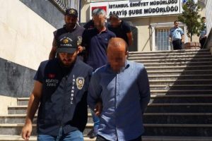 4 kişilik hırsızlık &ccedil;etesi yakalandı