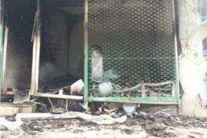 Hakkari Derecik'te HDP binası kundaklandı