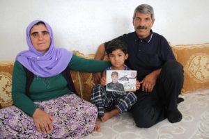 Şehit ve ter&ouml;rist aynı mezarlıkta!