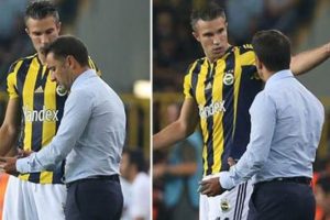 Van Persie'den Pereira'ya soğuk duş!