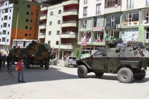 Hakkari'de bazı alanlar 15 g&uuml;n s&uuml;reyle "&ouml;zel g&uuml;venlik b&ouml;lgesi" ilan edildi