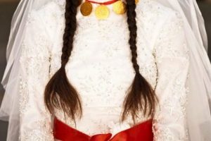 &Ccedil;ocuk gelini jandarma kurtardı