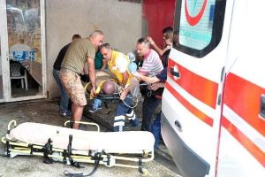 Elektrik akımına kapılan oto yıkamacı &ouml;ld&uuml;