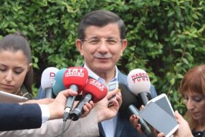 İstifa eden HDP'li bakanlara sert tepki