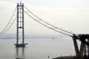 K&ouml;rfez K&ouml;pr&uuml;s&uuml;'nde bayramdan sonra ana kablolar &ccedil;ekilecek