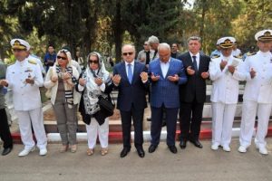 Mersin'de şehitler ve &Ouml;zgecan unutulmadı