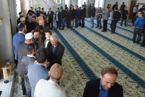 Avrupa'da Bayram Namazı camileri doldurdu