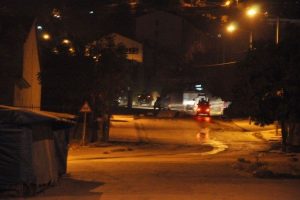 Tunceli'de y&uuml;zleri maskeli gruba polis m&uuml;dahale etti