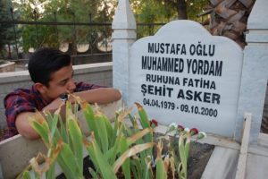Şehitlikte yatan asker şehit kabul edilmedi