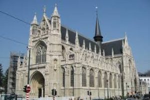 Notre-Dame katedrali 1000 yaşına bastı