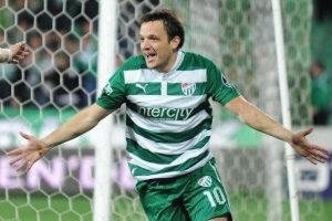 Bursaspor'un efsane oyuncusu Batalla d&ouml;nmeye hazır!
