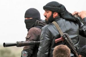 Eğit donat silahları &ouml;rg&uuml;t&uuml;n eline ge&ccedil;ti