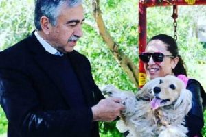 KKTC Cumhurbaşkanı Akıncı'nın kızı Rum moda dergisine kapak oldu