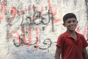 Savaşın &ccedil;ocukları okul yerine sokaklarda