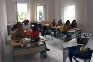 Bursa Nil&uuml;fer'de Kadın ve &Ccedil;ocuk Merkezi'nde İngilizce eğitimi başladı