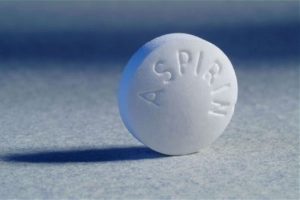 Aspirin mide-bağırsak kanserine nasıl etki ediyor?
