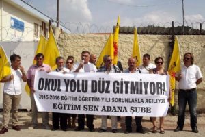 Adana'da hala 50 kişilik sınıflar var