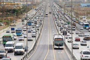 İstanbul'da ulaşım &ouml;ğrenci i&ccedil;in bir&ccedil;ok ilden daha ucuz