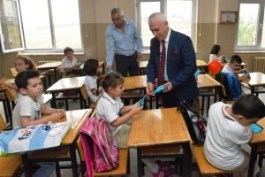 Başkan Bozbey &ouml;ğrencilerin heyecanını paylaştı