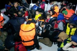 Yunan adalarına akın bayramda da s&uuml;rd&uuml;