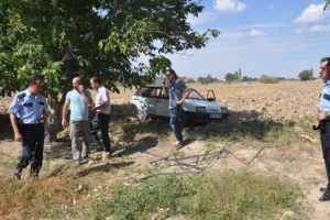 Hırsızlık ş&uuml;phelisini etkisiz hale getirilirken omzundan vuruldu