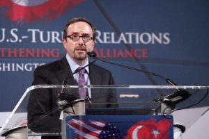 Bass: T&uuml;rk halkının bilin&ccedil;li oy kullanabilmesi &ouml;zg&uuml;r basını gerektiriyor