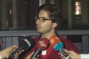 "Zul&uuml;m ile abat olunmaz en b&uuml;y&uuml;k diktalar bile sona ermiş"