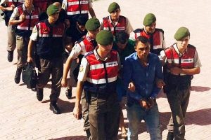 17 g&ouml;&ccedil;menin &ouml;ld&uuml;ğ&uuml; tekne faciasına 5 tutuklama