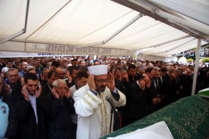 Bursa'da Pala &ccedil;ifti son yolculuğuna uğurlandı
