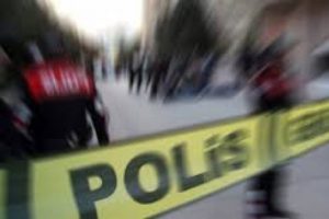 Kızlarını ila&ccedil;la zehirlediği iddia edilen babanın cezası belli oldu