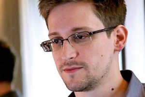 Edward Snowden, artık Twitter'da!