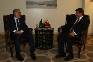 Davutoğlu, Afganistan İcra Kurulu Başkanı ile bir araya geldi