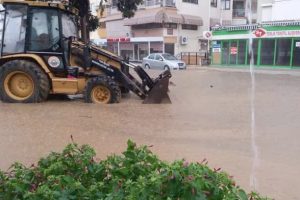 Bursa K&uuml;&ccedil;&uuml;kkumla'da tahribat b&uuml;y&uuml;k!