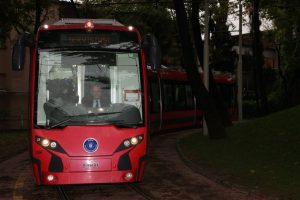 Bursa'da T2 hattının tramvaylarında testler başladı