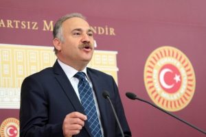 CHP, İstanbul Valisi ve Emniyet M&uuml;d&uuml;r&uuml;'n&uuml;n istifasını istedi