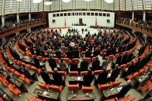 HDP, Cumhurbaşkanı Erdoğan konuşmaya başlayınca genel kurulu terketti