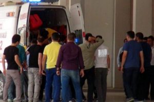 Mardin Nusaybin'de ter&ouml;ristlerle &ccedil;ıkan &ccedil;atışmada yaralanan 6 askerden 1'i şehit oldu