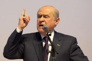 Bah&ccedil;eli: Ahmet Hakan'a saldırıyı lanetliyorum