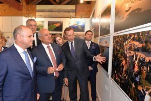 Litvanya fotoğraflarla g&ouml;r&uuml;c&uuml;y&uuml; &ccedil;ıktı