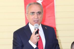 Bakan Top&ccedil;u: Yılanın beli kırıldı, kafası da ezilecek
