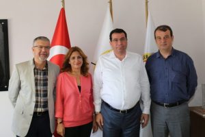 "Gazetecilere y&ouml;nelik saldırı barbarlık"