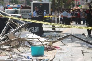Katliam yapan otob&uuml;s&uuml;n şof&ouml;r&uuml; tutuklandı!