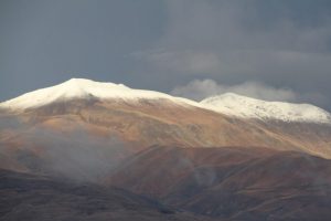 Erzincan'da mevsimin ilk karı yağdı