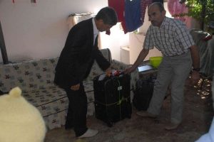 Kayıp hacının valizi ailesini &uuml;z&uuml;d&uuml;