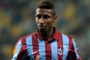 Trabzonsporlu Constant g&ouml;zaltında
