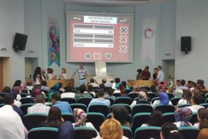 Bursa'da sağlık&ccedil;ılar yarışıyor!