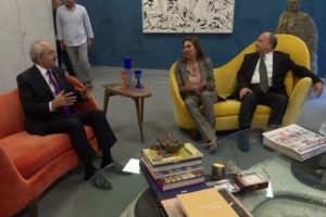 Kılı&ccedil;daroğlu'ndan H&uuml;rriyet'e ziyareti
