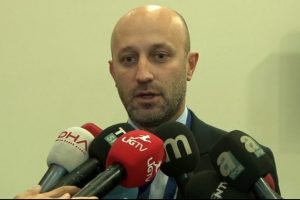 Galatasaray Sportif Direkt&ouml;r&uuml;: Taraftarın tepkisi...