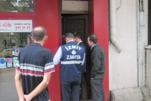 Sigara yasağına uymayan kahvehaneye kapatma cezası