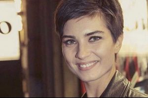 Tuba B&uuml;y&uuml;k&uuml;st&uuml;n :Kısa sa&ccedil;larımla kendimi daha g&uuml;zel hissediyorum